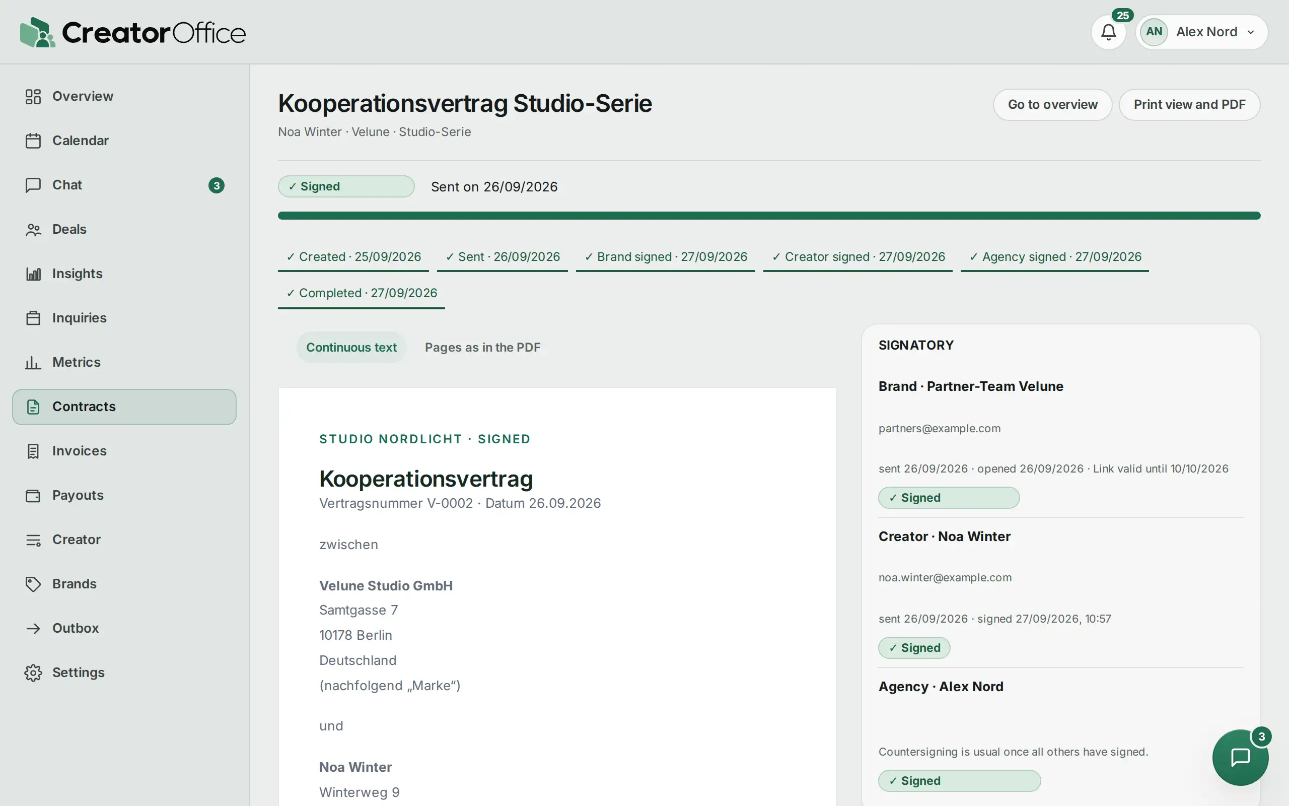 Agency portal: collaboration contract with signing progress.